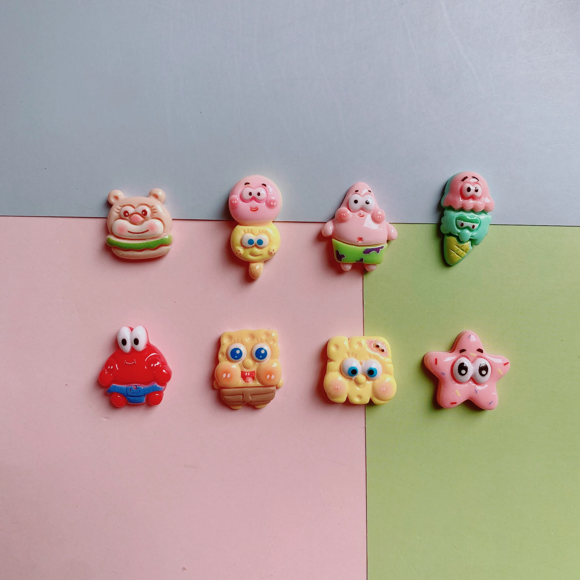 Мультяшные животные с ярким лицом Губка Боб, чтобы отправить большую звезду заколки для волос