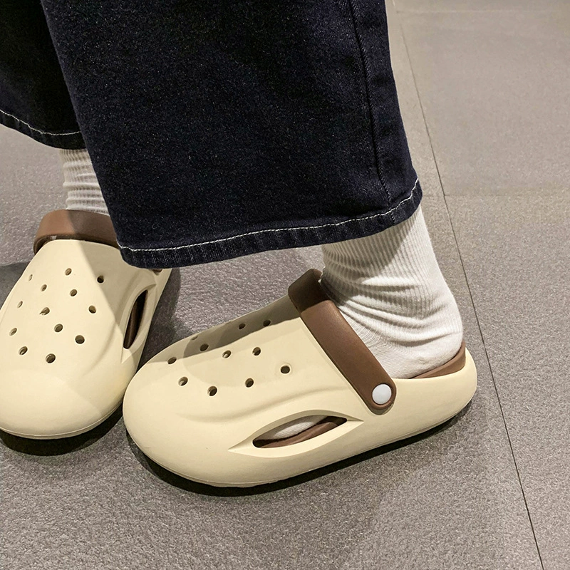 Soft summer trend comfortable travel accessory, beach slippers, DIY