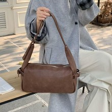 韩国小众设计枕头包时尚辣妹风法棍包拉链单肩腋下包复古手提包女