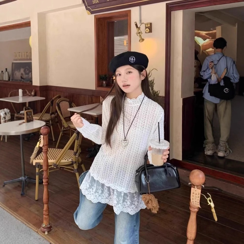 Autumn and Winter French Long-sleeved High-end T-shirt Women's Inner Stacked Base Shirt Mid-length Loose Lace Top Trendy Autumn and Winter French Long-sleeved High-end T-shirt Women's Inner Stacked Base Shirt Mid-length Loose Lace Top Trendy