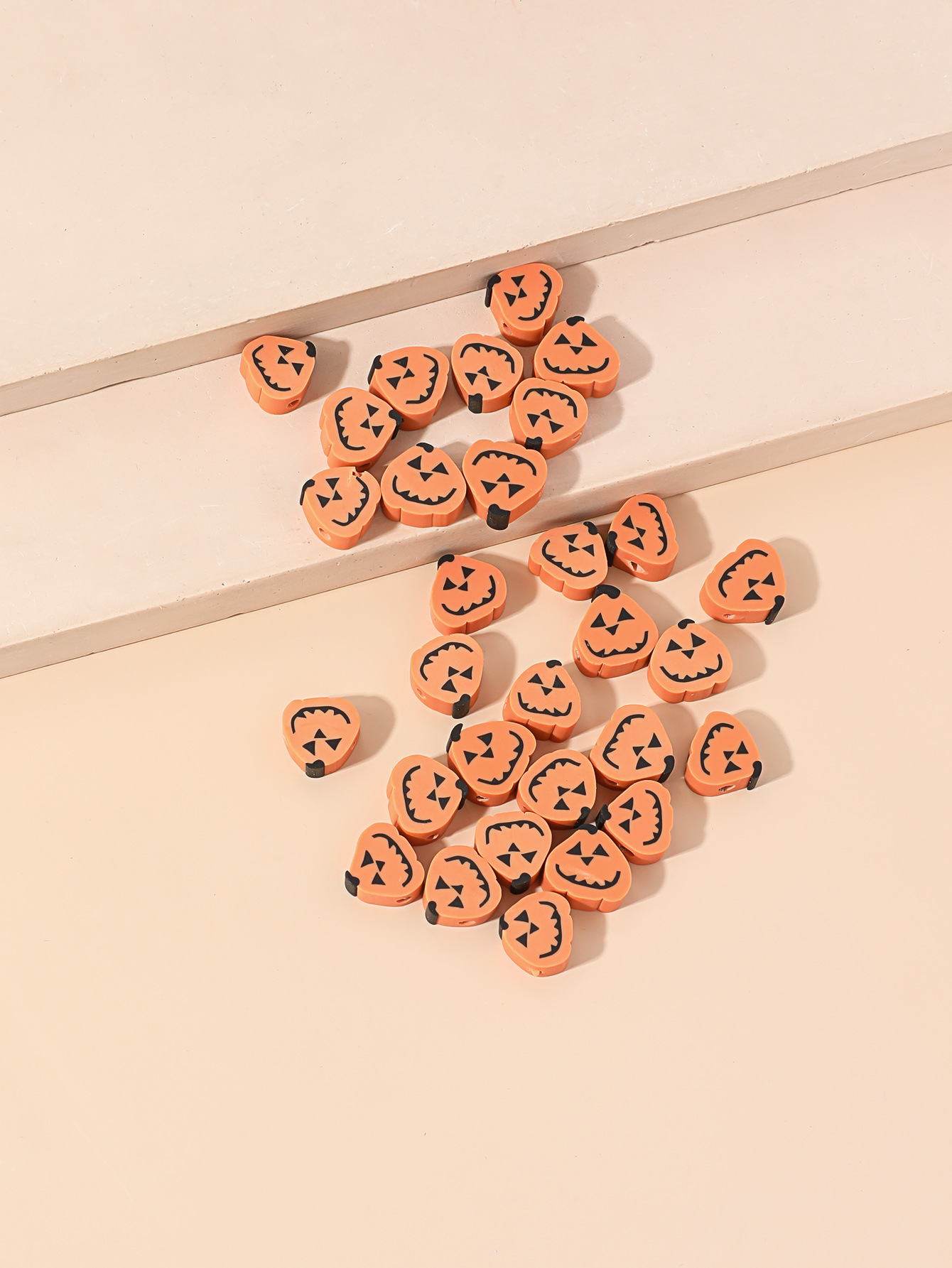 Fashion Style 30pcs Soft Clay Pumpkin Fashion