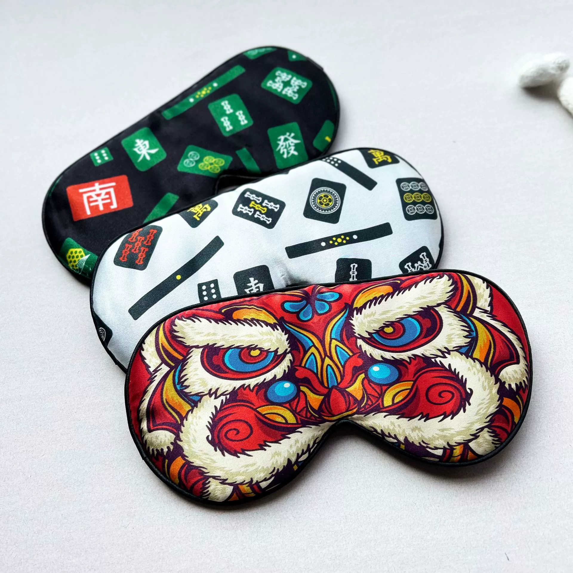 Silk sleep mask