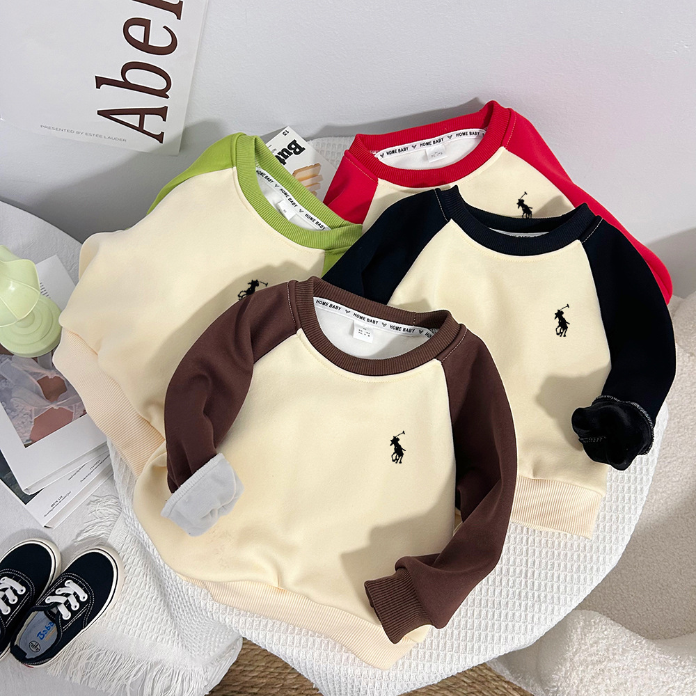 Fleece-lined color-blocked sweatshirt for children, autumn and winter 2026, casual, versatile, stylish, warm top for boys and girls.