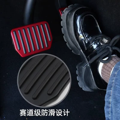 Y's New M3 Accelerator Brake | Dekorativ pedal başlıqları