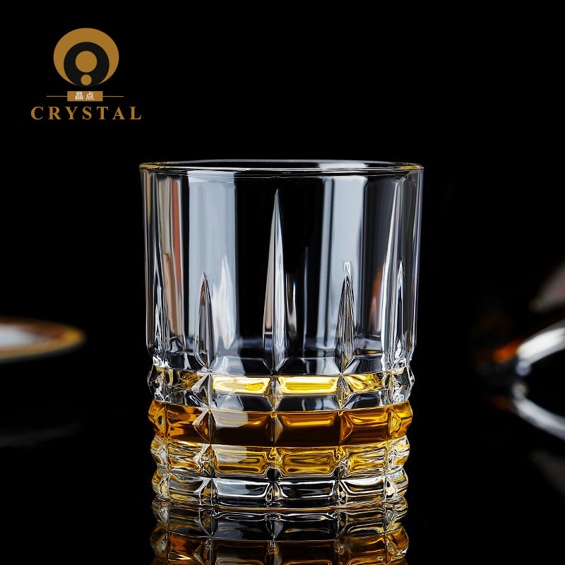 Vaso de vinos de Amazon suministro de vidrio de cristal creativo europeo Vaso de vinos de vinos de whisky de cerveza de bar