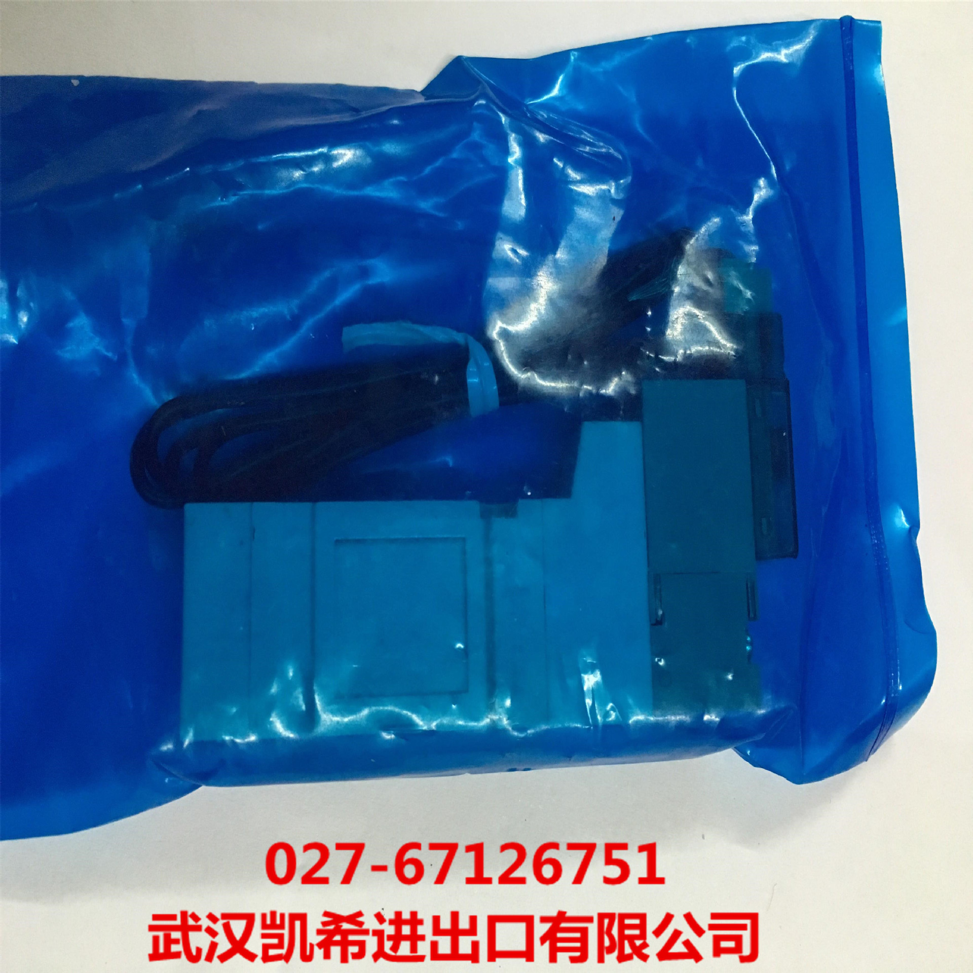 SMC电磁阀SY3140-5LZD SY3140-5LOZ SY3140-5L SY3140-5MO请询价