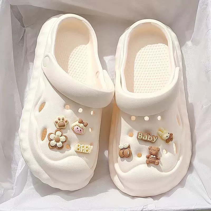 Women’s foam clogs (lightweight), anti‑slip, adjustable strap, sizes 36–41, multiple prints