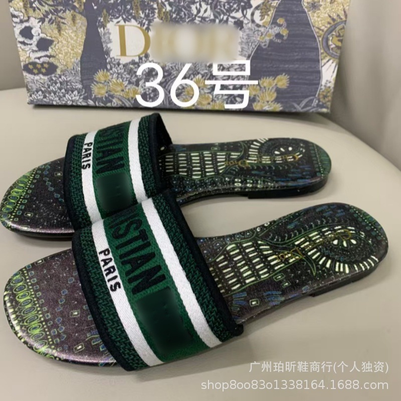 Zapatillas clásicas de alta versión D casa bordadas en una línea Zapatillas de piel de oveja para mujer