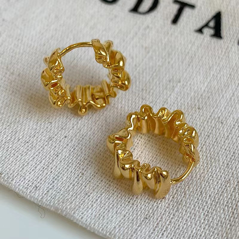 Street Occasion Copper Material 1 Pair Classic Style Round Plating Copper Gold Plated Earrings