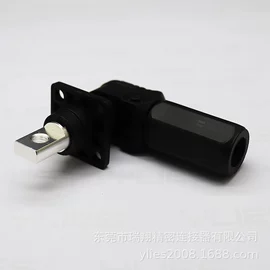 连接器;电动车充电器