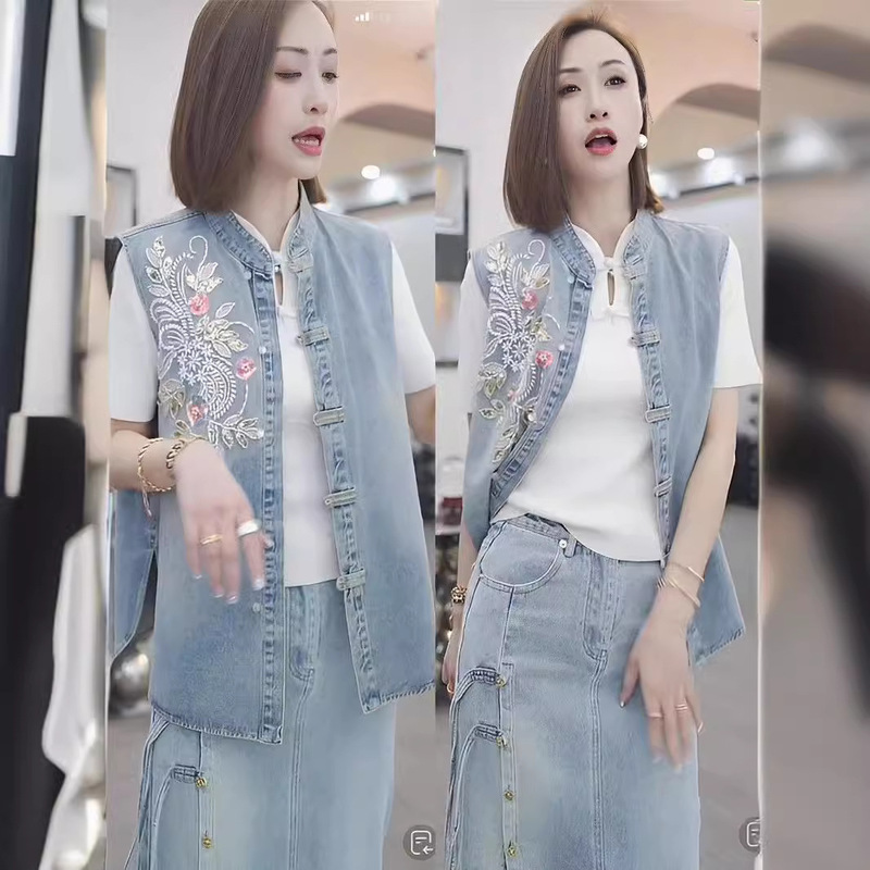 Summer Heavy Industry Embroidered plus size Denim Vest Vest Women's Casual Outer Wearing Collar Waistcoat National Style Buckle Vest