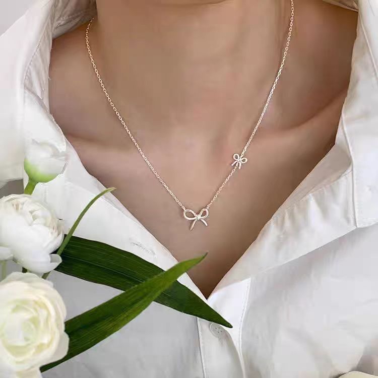 Bow Necklace Women's Accessible Luxury Niche High-End Clavicle Chain Necklace 2025 New Hot Style