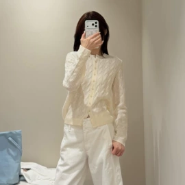 女式羊毛衫;女式针织衫;女式毛呢外套