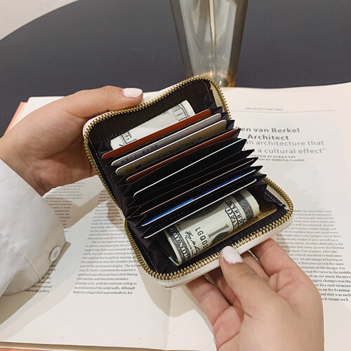  new cute card holder for women, compact multi-card slots, large-capacity card holder, student cartoon zipper card holder wallet