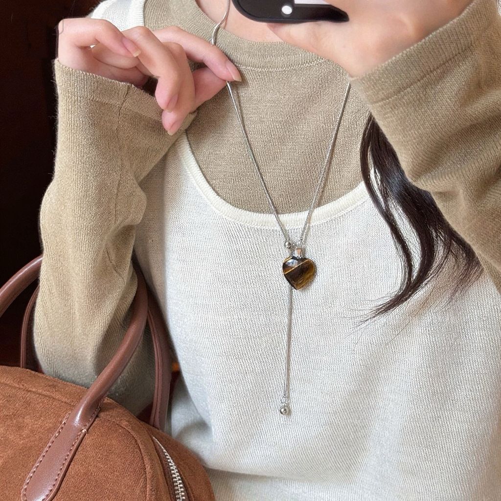 高級感爆金蝶真珠ネックレス女ins風百合小衆の新型鎖骨鎖軽贅沢で洗練されたアクセサリー