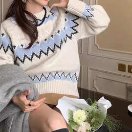 复古加厚提花撞色长袖毛衣女秋冬季2025新款软糯保暖麻花针织上衣