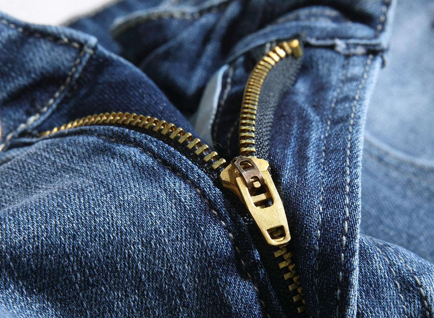 525g Weight Full Length Pants Length 95 Fabric Type Mid Waist Waist Line Jeans, Pencil Pants/Skinny Pants Pants Type Micro-Elastic Elasticity Weekend, Street Occasion Skinny Fit Type Summer, Spring Season Men'S Gender Washed Design High Street Style High Street 95 Full Length Washed Jeans Pencil Pants/skinny Pants 207
