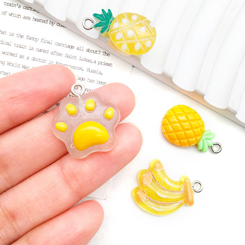 1 Piece Resin Tortoise Fruit Butterfly Pendant display picture 6