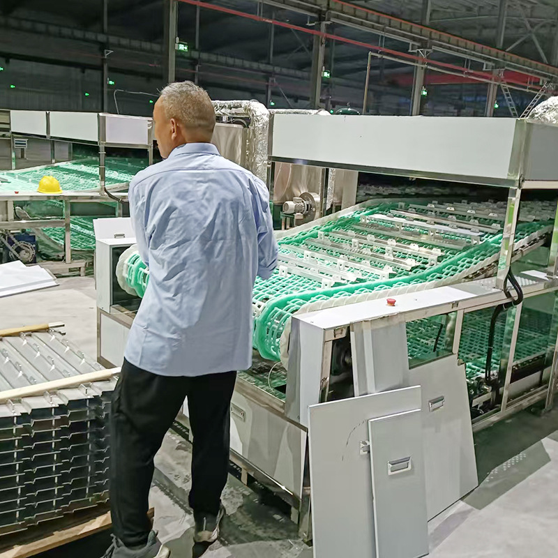 超声波清洗烘干生产线 新能源铝型材除油污 门槛梁底盘铝件清洗机
