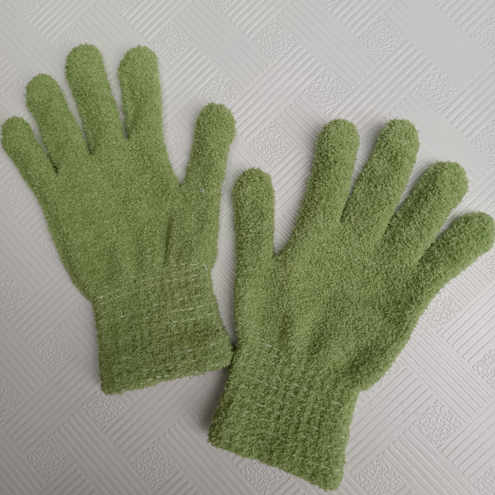 81B9AE461D158EE11960D408D3655A