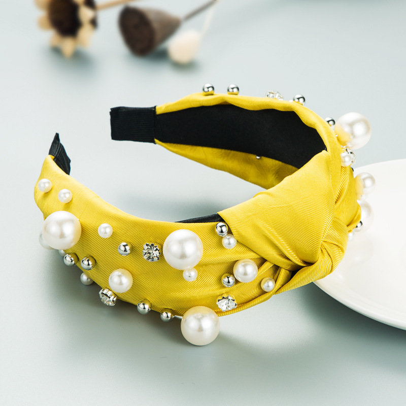 Korean Retro Simple Pearl Knotted Diamonds Headband display picture 4