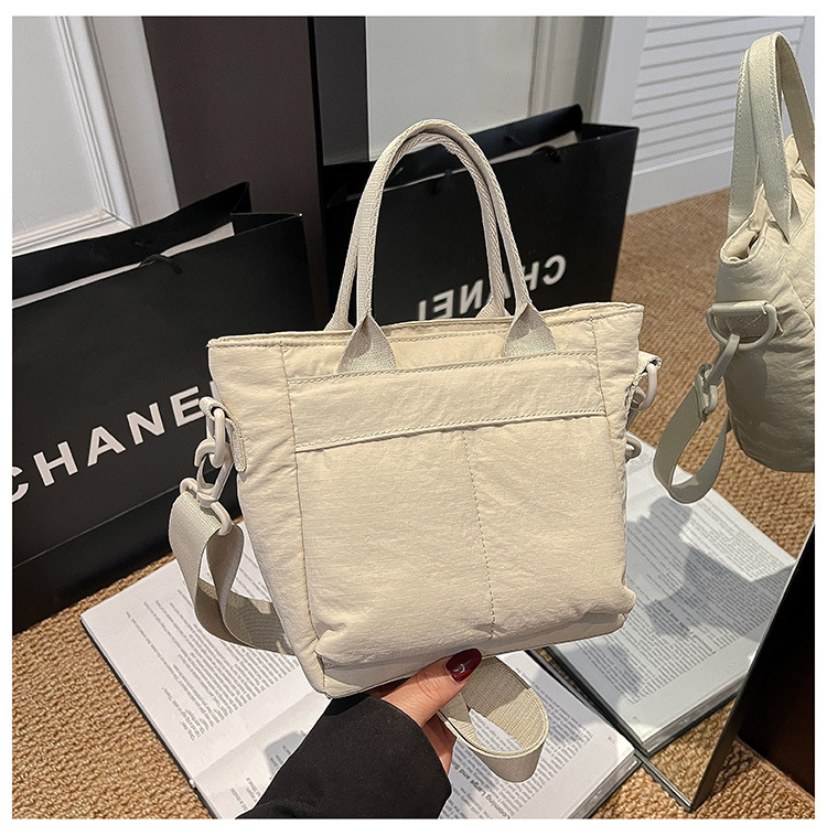 Autumn and Winter New Uniqlo Bags Women's Fitting Room Same Style Handbag Large Capacity Shoulder Bag High-End Crossbody Bag