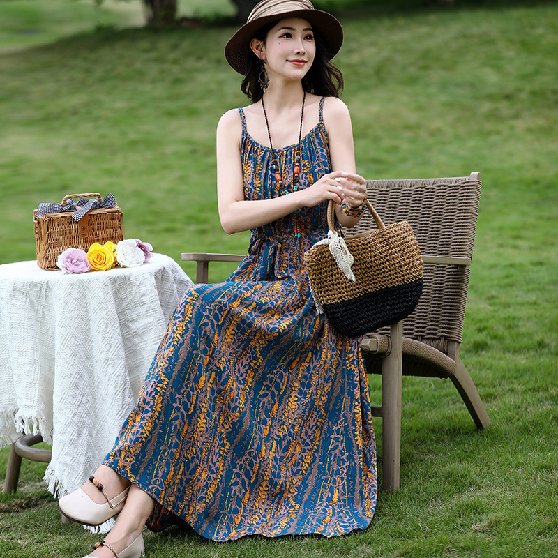 Summer New 2025 Cotton Silk Dress French Seaside High-End Vacation Suspender Skirt Floral Skirt Beach Long Skirt