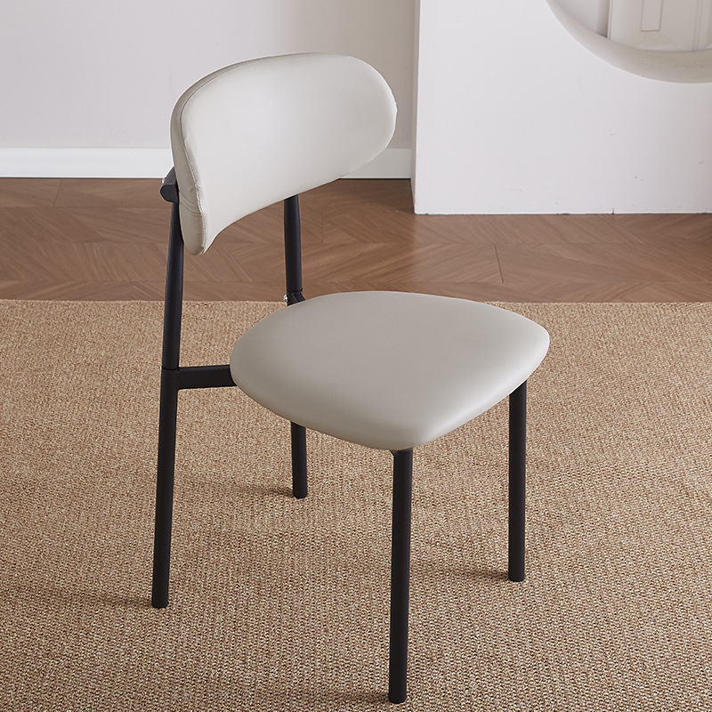 Silla de comedor práctica de viento crema silla de comedor doméstica pequeña silla moderna simple silla de restaurante de hotel de estudio