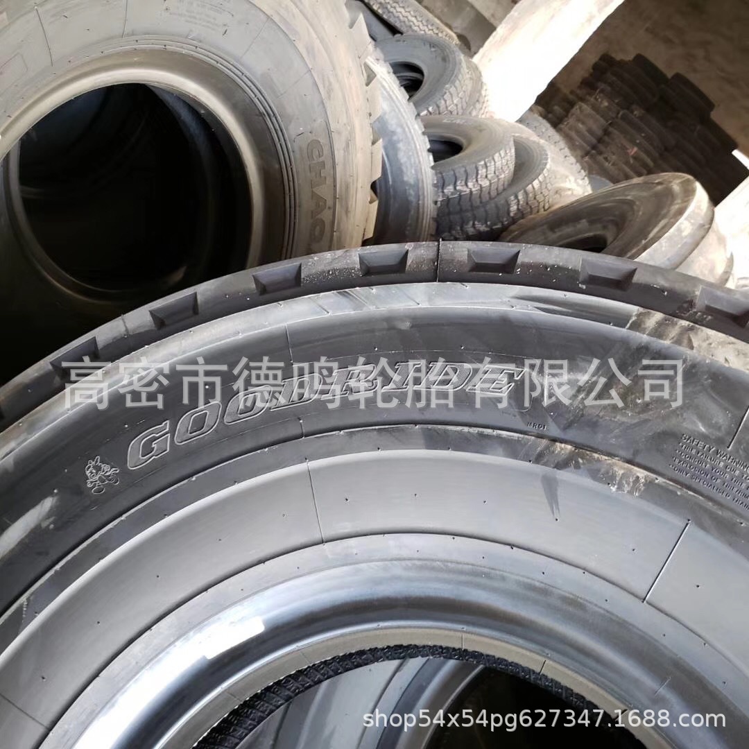 Ventas de la fábrica Puerto grúa neumático 16.00R25 maquinaria ingeniería 1600R 25 445/95R25