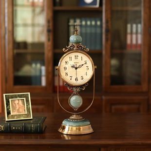 European-style Retro Vintage Desk Clock Living Room Clock American-style Quartz Watch Home Atmospheric Bedroom Ornaments