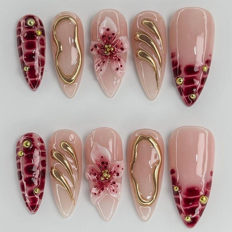Cross-Border Amazon Tk Hot-Selling Wearable Nails 3D Three-Dimensional Gold-Plated Fake Finger Nails Manufacturer Wholesale in Stock Nails