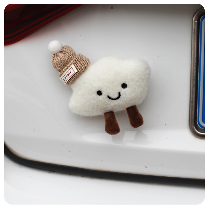 Linda nube decoración de la parte trasera del coche colgante de la parte trasera del coche decoración del coche decoración 2025 celebridad de Internet nueva muñeca chica
