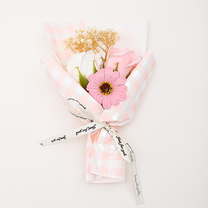 520 Día de San Valentín Mini Ramo Día de la Diosa Flores secas 3 Jabón Caja de regalo de rosas con recuerdos al por mayor