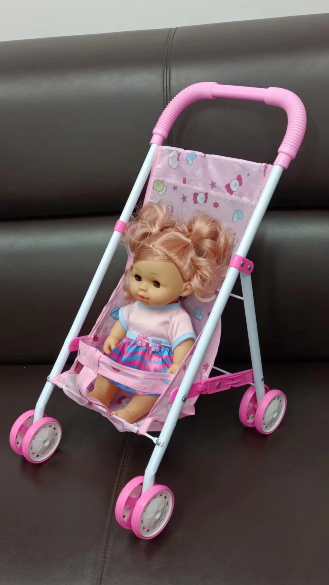 Venta directa de fábrica precio bajo oferta especial promoción casa bebé muñeca trolley muñeca Walker hierro tubería