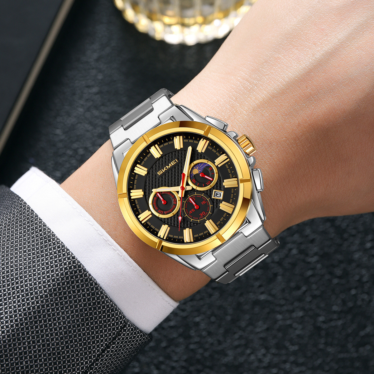 Momento de los Estados Unidos transfronterizos hombres cronógrafo multifuncional calendario de estrellas impermeable cuarzo reloj de hombre reloj deportivo de correa de acero