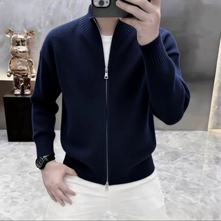 简约轻奢风柔软亲肤不易褪色拉链针织夹克合身直筒版型秋冬上衣