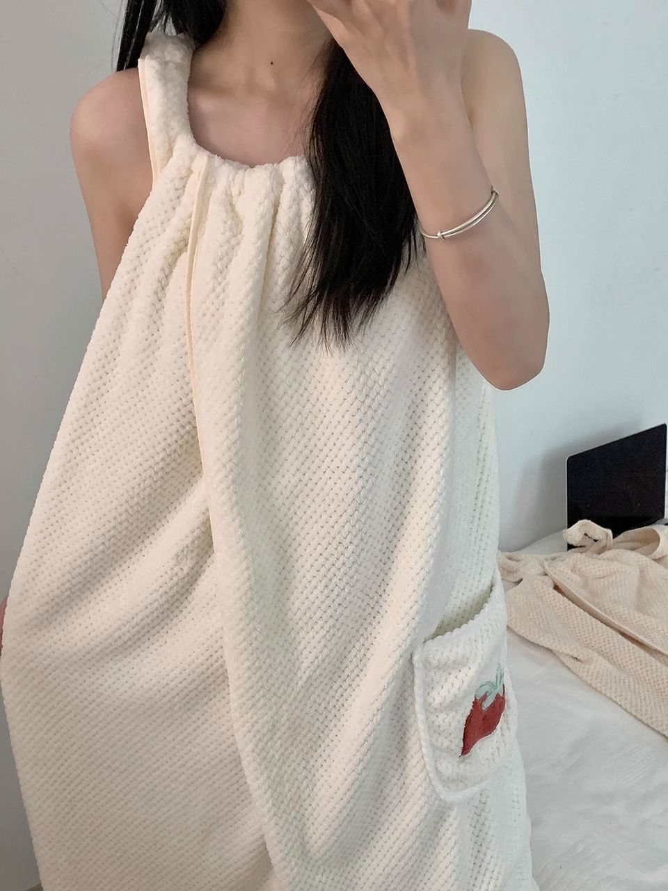 딸기 슬링 목욕 가운 물 흡수성 빠른 건조 목욕 타월 여성용 목욕 스커트 고가 가정용 랩 타월 여름 기숙사 룬 까이