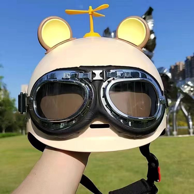 베이지—곰 귀—선글라스