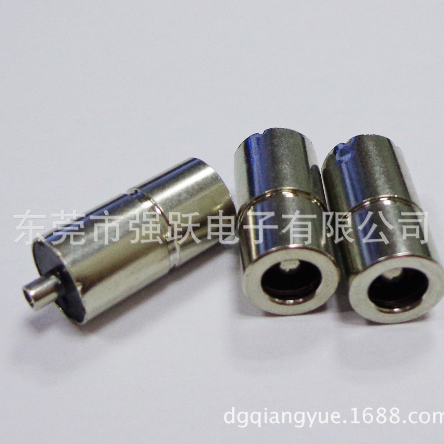 DC母座35135*7.0大量供应35135*7.0DC插头