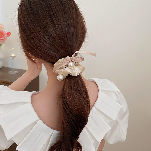 Japanese and Korean ins style geometric pleated pearl bow large intestine hair tie simple fashionable commuting temperament versatile hair accessories