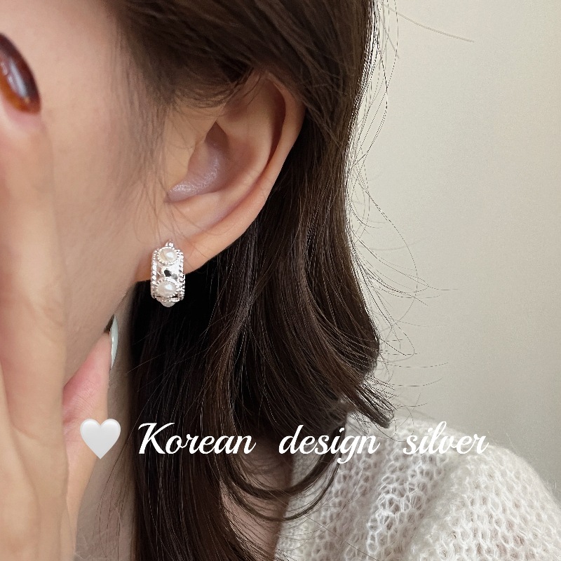 韓國天然珍珠圓環耳環女 S925純銀珍珠耳圈 2023年新款小眾設計耳