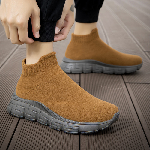 One-Piece Winter and Autumn Oversized Casual Fleece Mid-Center Sports Shoes for Women, Soft Sole Lightweight Socks Shoes for Men