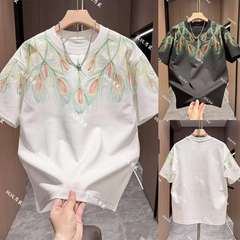 軽くて豪華なデザインのネットの赤いファッションのカップルの高品質の復古の丸首のデザインの刺繍の半袖のtシャツの新型の半袖