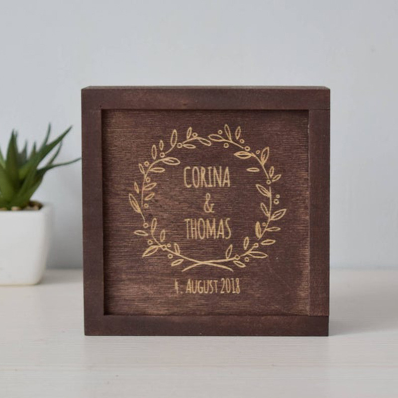 11510022633_1804004027