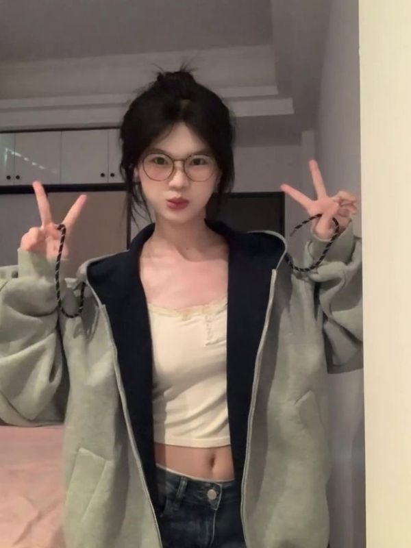 韩系慵懒灰色连帽卫衣开衫外套女春秋季2025新款基础通勤显瘦上衣|undefined