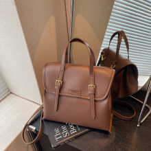 英伦风复古手提邮差包女包2025新款时尚小众百搭斜挎包通勤双肩包