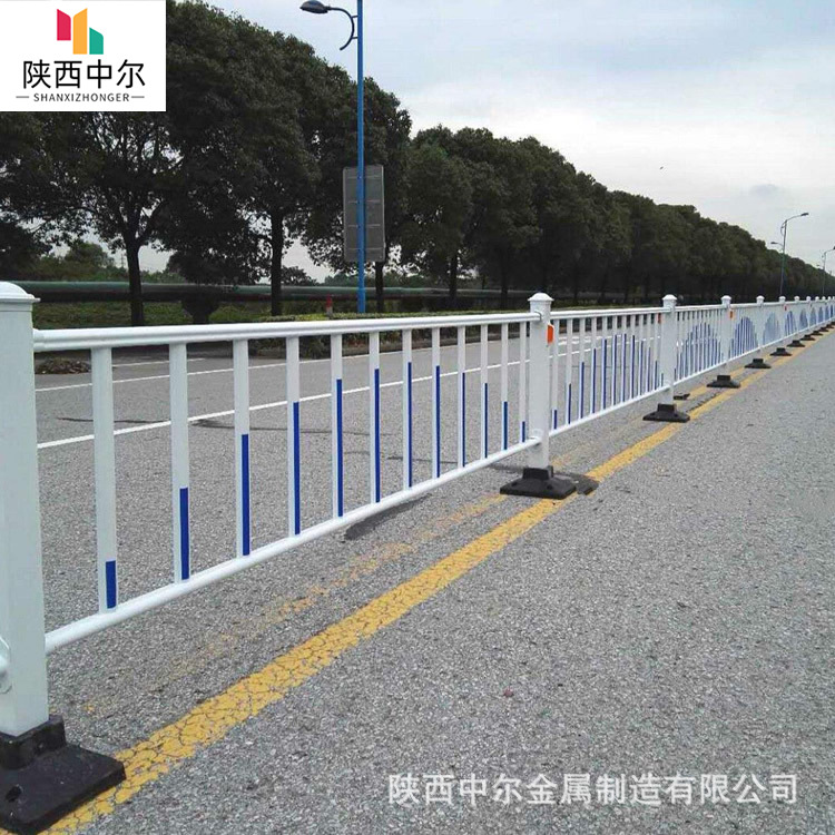 西安市政护栏厂家陕西现货市政护栏人车分离隔离栏道路中央隔离栏