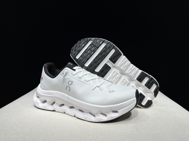 Cross-border On On Run Cloudtilt amortiguado ligero running casual zapatos deportivos para parejas