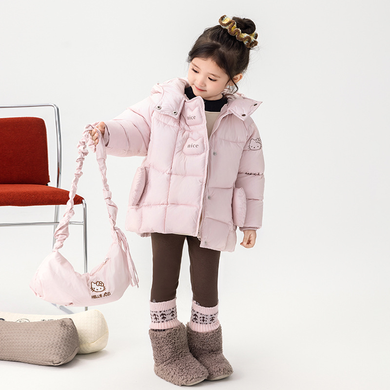Bolsos para niñas nubes de vello de mano chaqueta de algodón ligera caliente no corra ropa de algodón infantil 2025 nuevo invierno engrosado