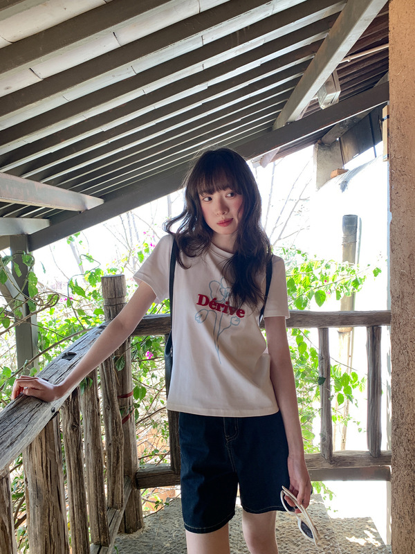 你好卡农 原创艺术感毛巾绣印花短袖t恤女夏新款简约显瘦正肩上衣|undefined